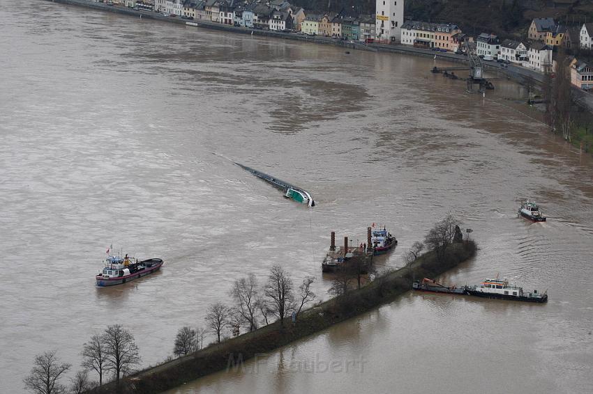 Schiff gesunken St Goarhausen Loreley P093.jpg